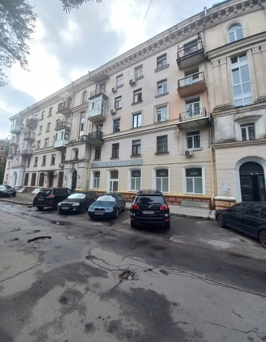 ‼️58м2 з ремонтом! Центр, сталінка Чайковська (Семенка) з/б перекриття