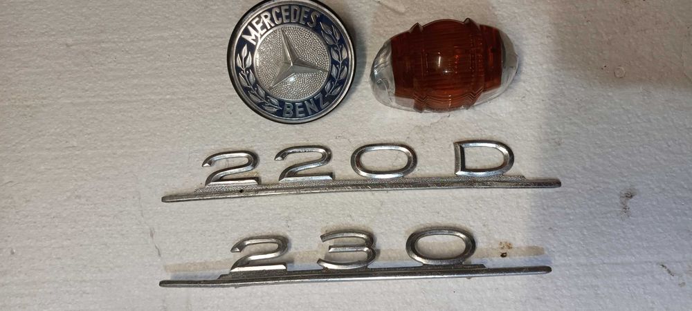 Emblemas vários carros antigos