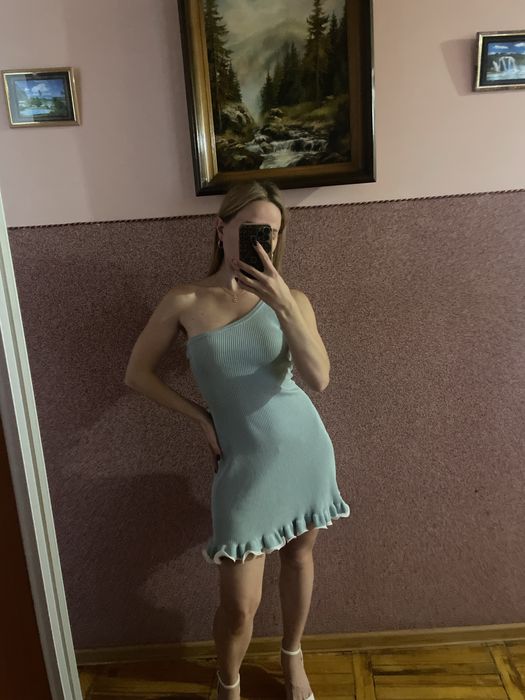 плаття на одне плече, розмір Хс/С