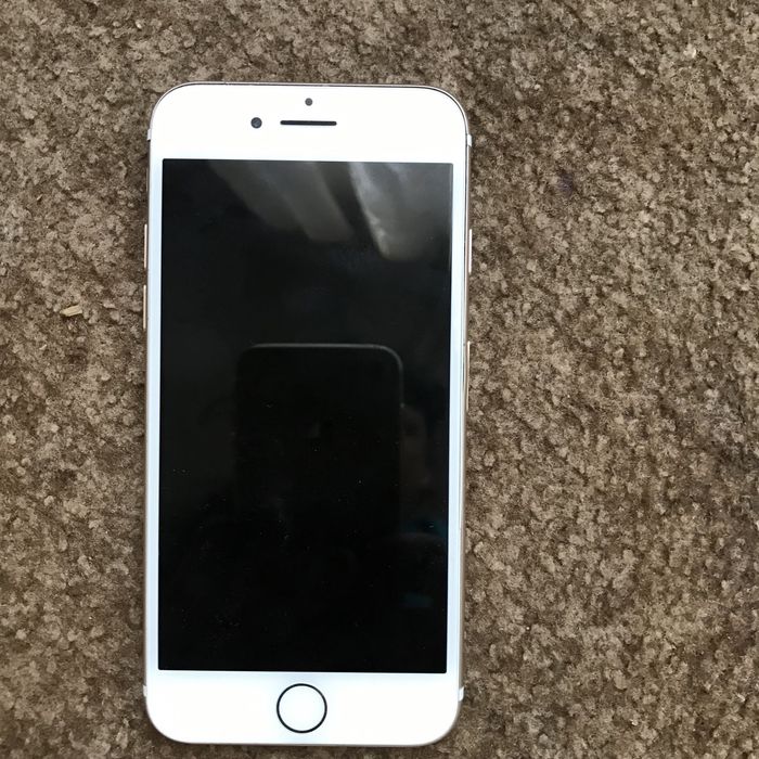 Телефон Айфон 7  орігінал
