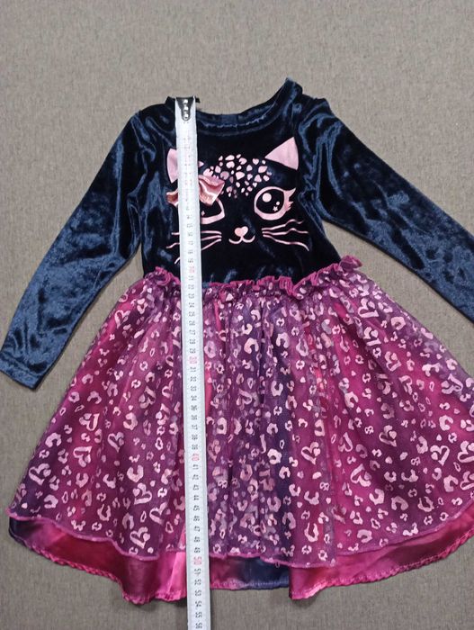 Сукня святкова на 3-4 роки