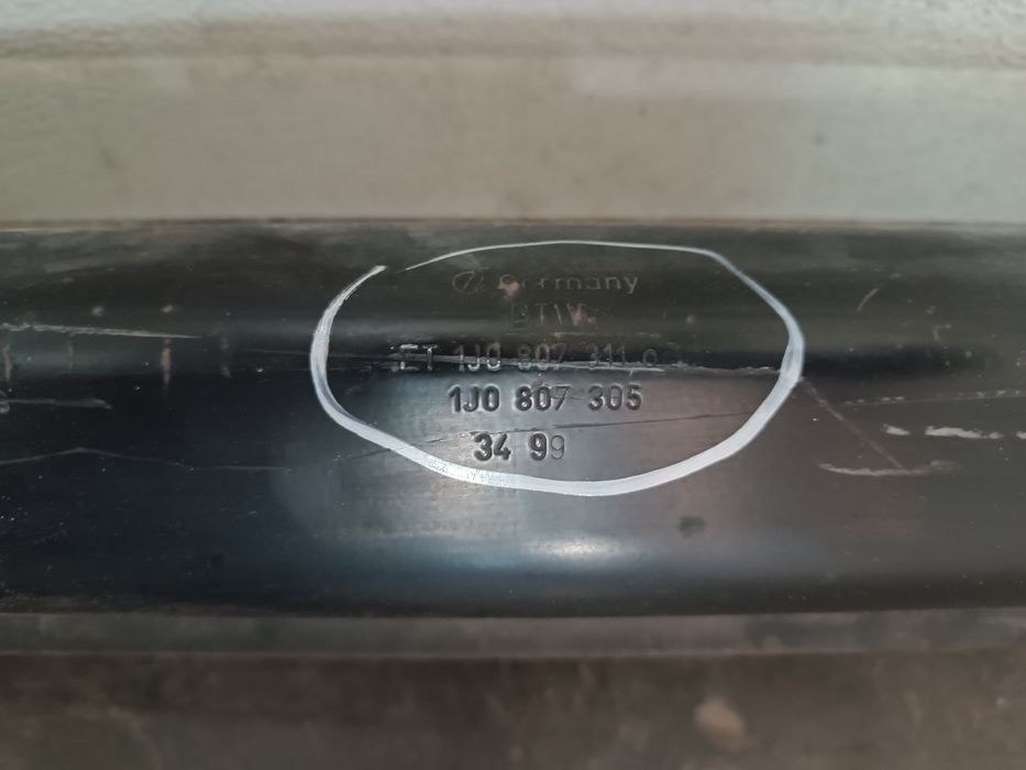 Reforço Pára-choques Trás VW GOLF IV Van - 1J0807305