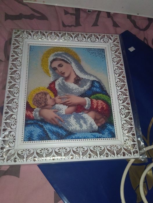 Картини з бісеру