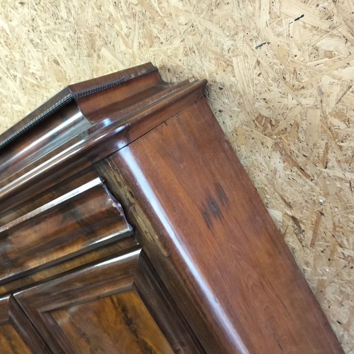 Stary kredens biedermeier