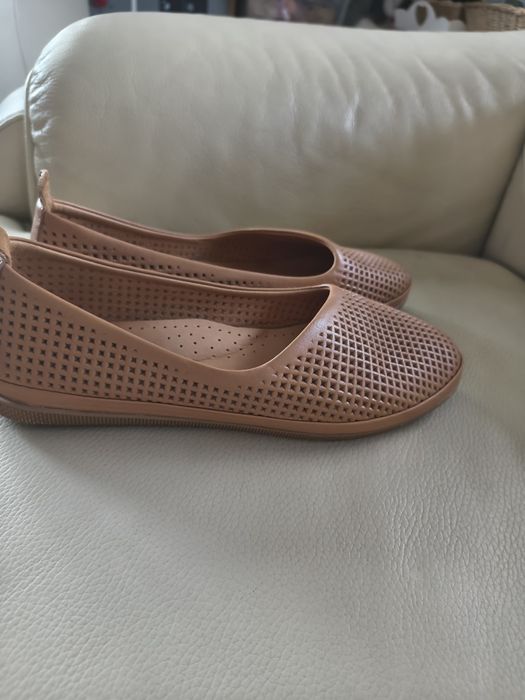 Ażurowe baleriny Saway 37
