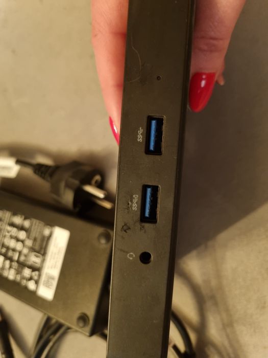 Dell WD15 stacja dokująca plus zasilacz