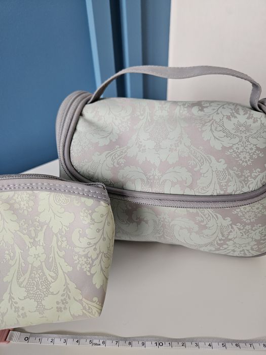 Kosmetyczka Reed z saszetką