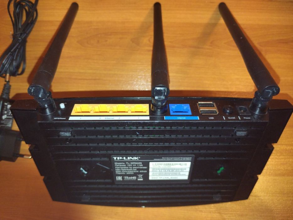 WI-FI роутер TP-Link WR942N 2*USB (прошивка OpenWrt)