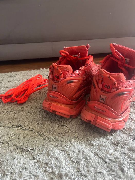 balenciaga runner czerwone