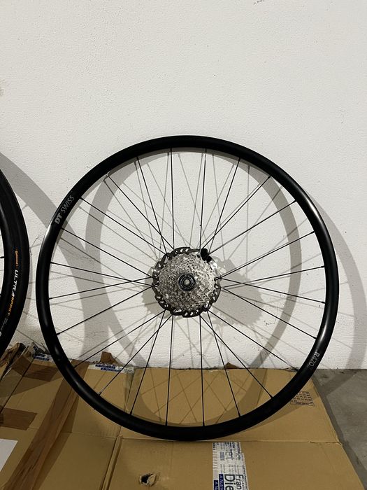 Rodas Estrada DT Swiss R470