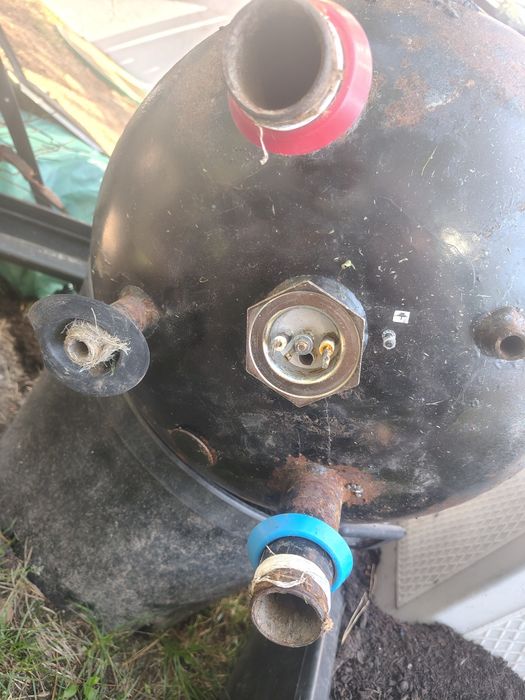 Bojler elektryczny, 80 l.