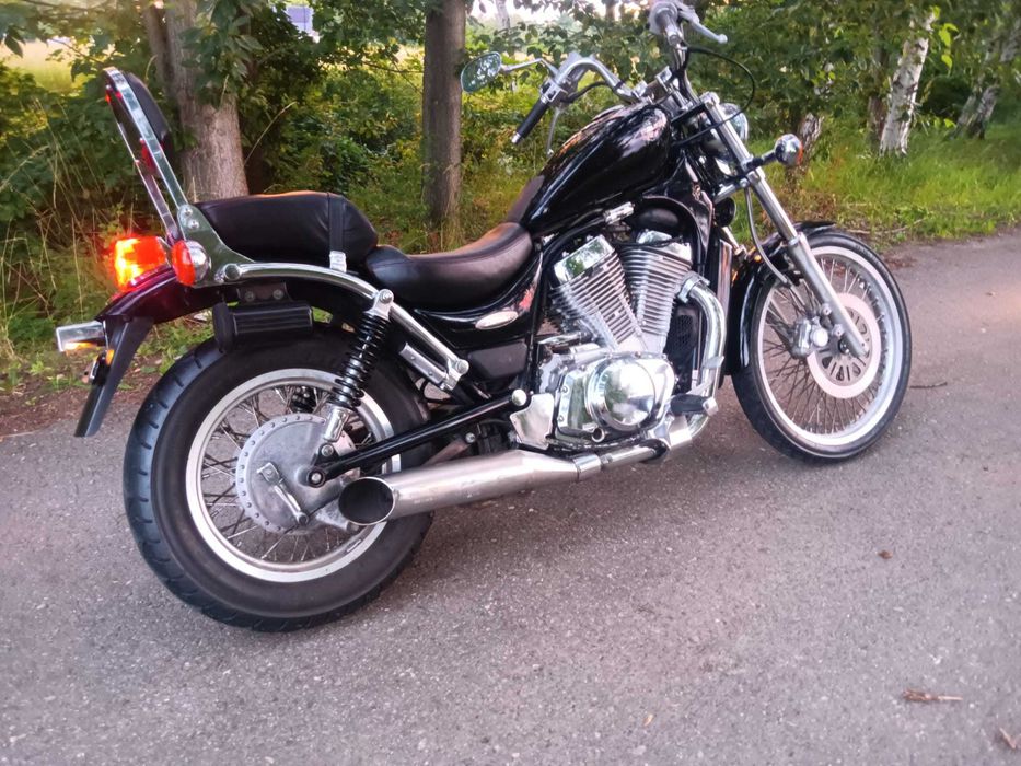 Suzuki Intruder 600 A2