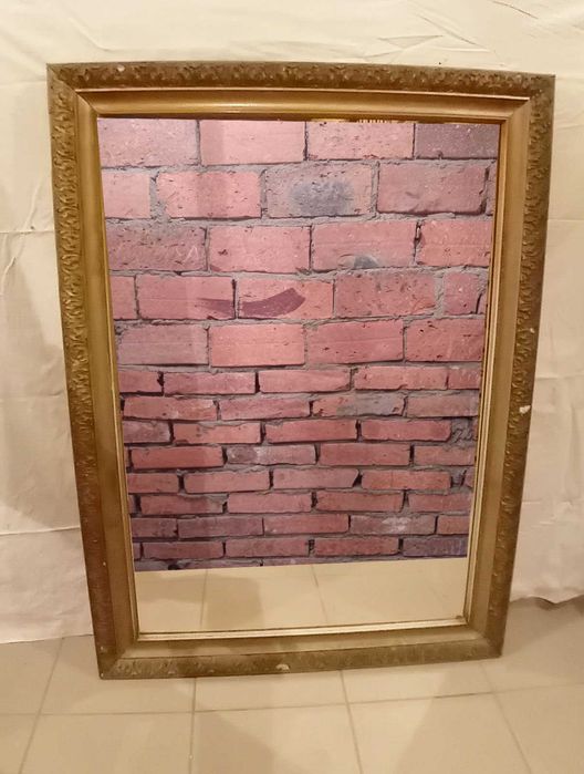 Lustro w starej ramie 86x116
