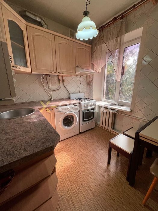 Комісію сплачує власник! Продам двокімнатну квартиру Івана Камишева