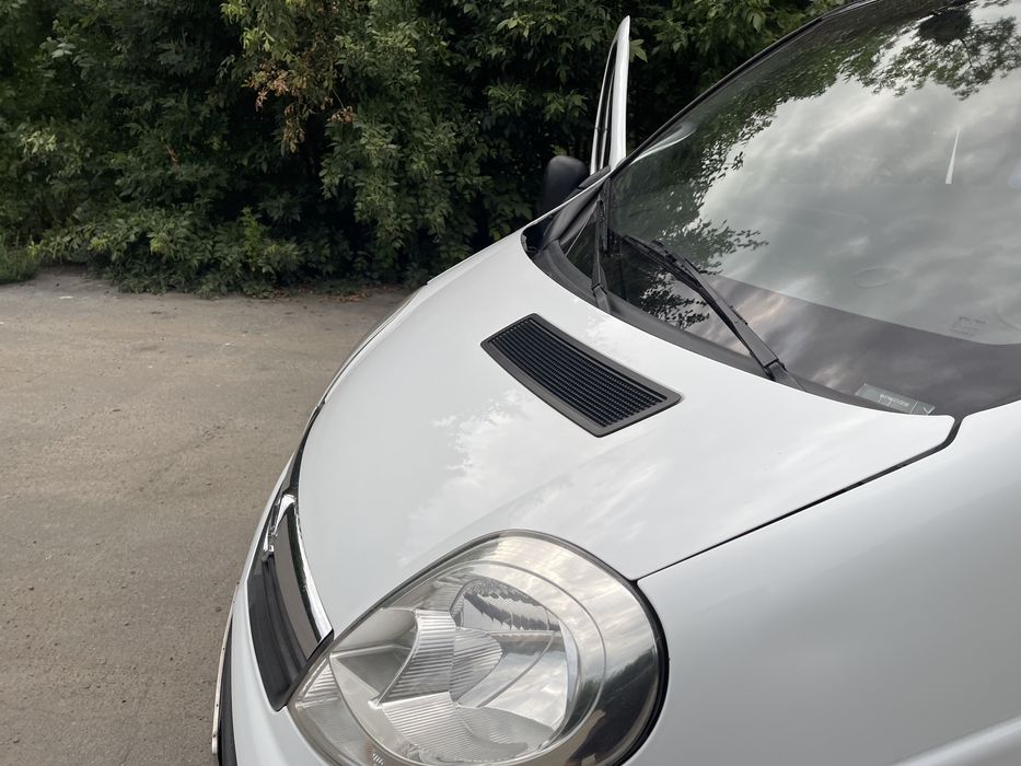 Продам Opel Vivaro