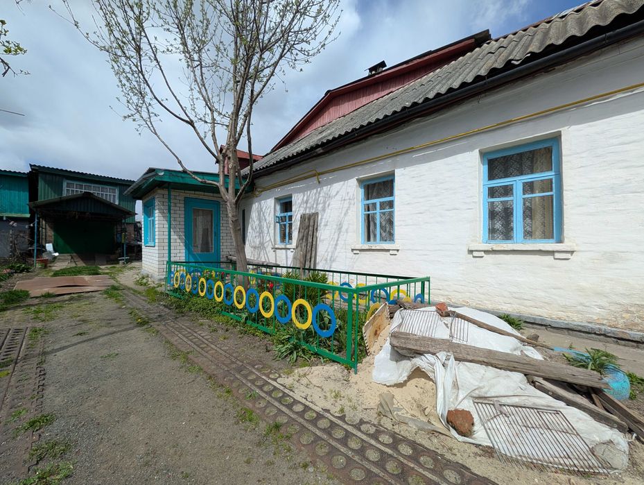 Частина будинку 42 м2 з газовим опаленням вул Слобідська RD