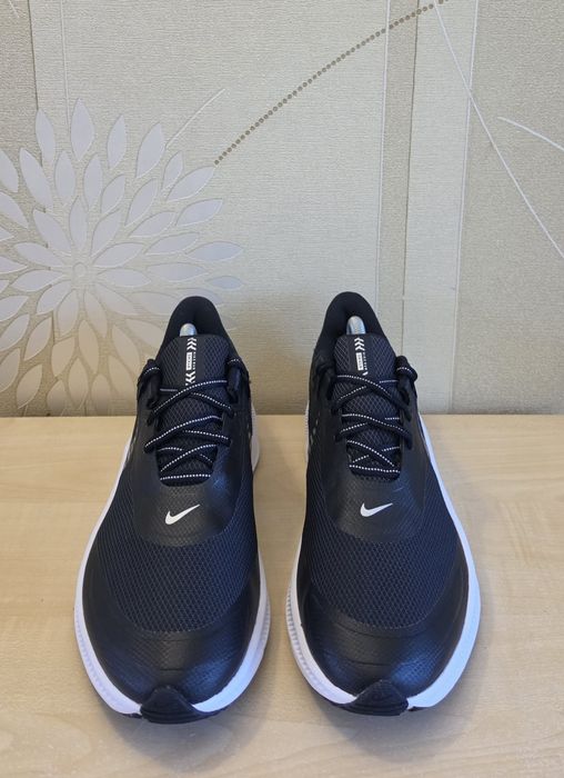 Кросівки чоловічі Nike Quest 3 Shield оригінал розмір 42