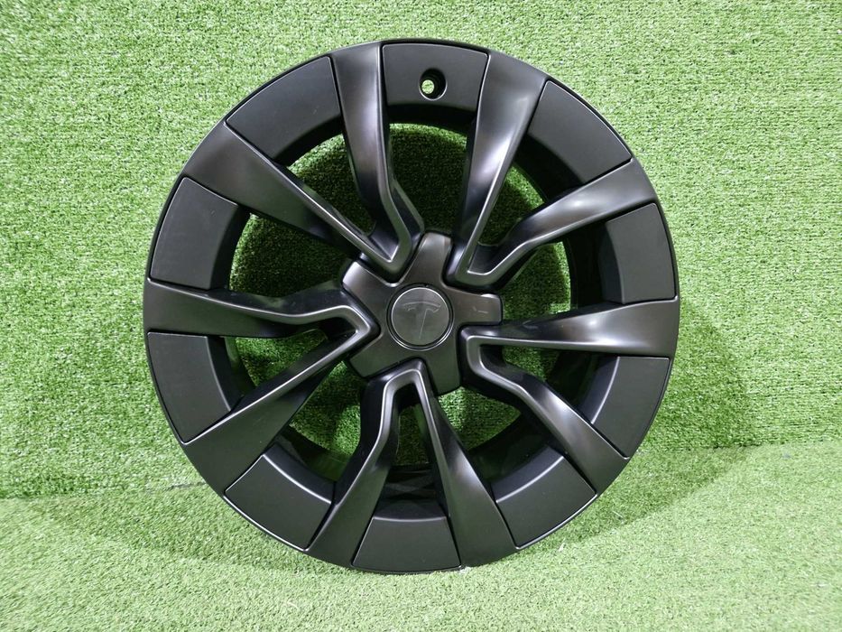 Диски R18 5x114.3 CB64.1 Tesla Model 3 Model Y DT08