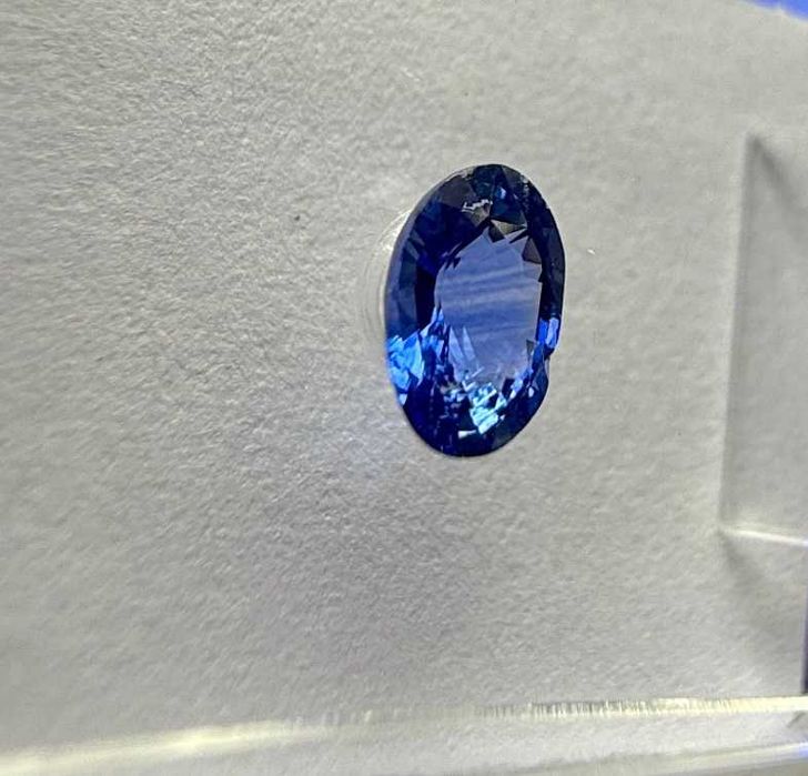 safira 0,44 IGI azul profundo