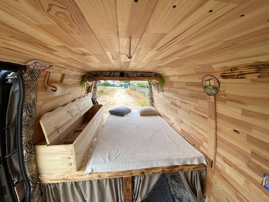 Iveco daily 2.3 HPI excelente-especial dormitorio