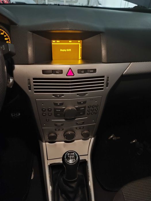 opel astra gtc 1.7cdti de 5lugares