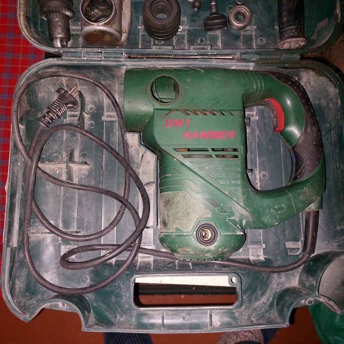 Перфоратор DWT BH-750