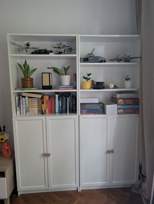 2 regały IKEA Billy Oxberg z drzwiczkami na dole