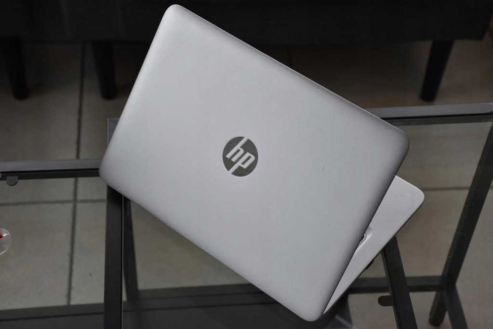 Laptop HP 820 G3 / i5 / 16GB DDR4 / 240GB SSD / 12 cali / Windows 11