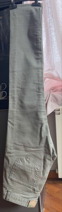 Джинсы Benetton. разм 30. Новые!