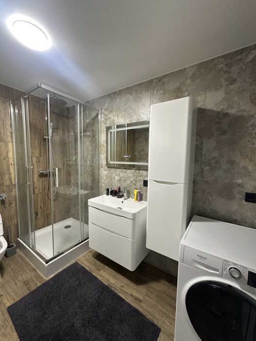 **ЦЕНТР! ЦУМ! Сучасна 2-Кімн. по вул. Пятницька, Цегл. Буд.