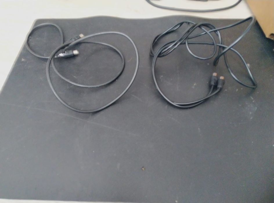 Cabos de antena.