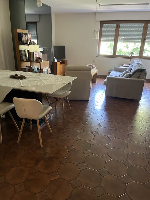 Estudantes e professores- Alugo quarto na Boavista/Serralves