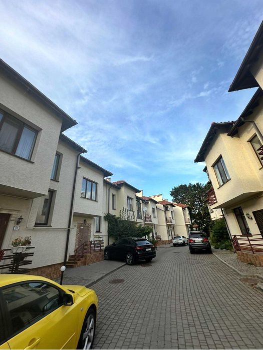Дом в закрытом кооперативе, возле Парка.Вавилова