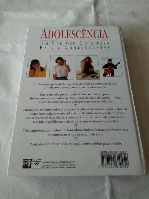Adolescência Um Valioso Guia para Pais e Adolescentes, de Elisabeth Fenwick e Dr. Tony Smith