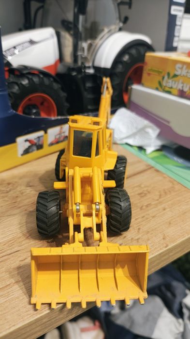 Maisto koparka metalowa