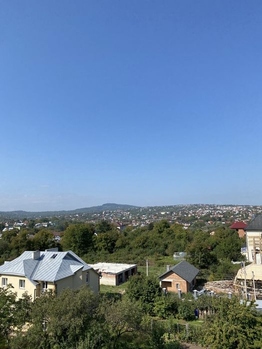 Продаж квартири,центр, новобудова,кромакс буд,три кімнати, таунхаус