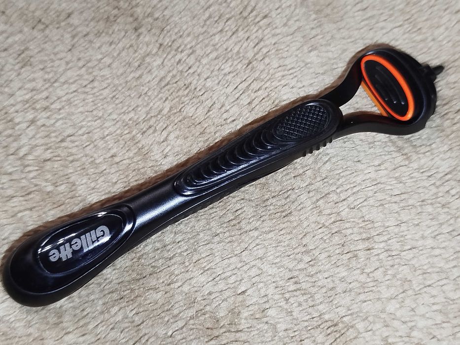 бритвенний станок Gillette Fusion 5