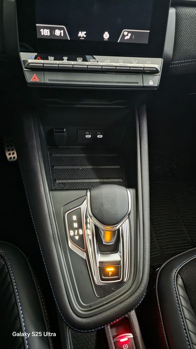 Renault Captur E-TECH Full Hybrid Esprit Alpine Nacional Como novo