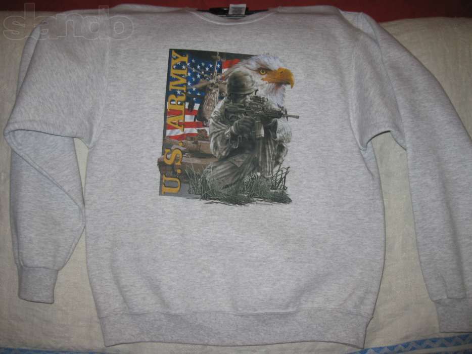 Реглан с принтом в стиле милитари