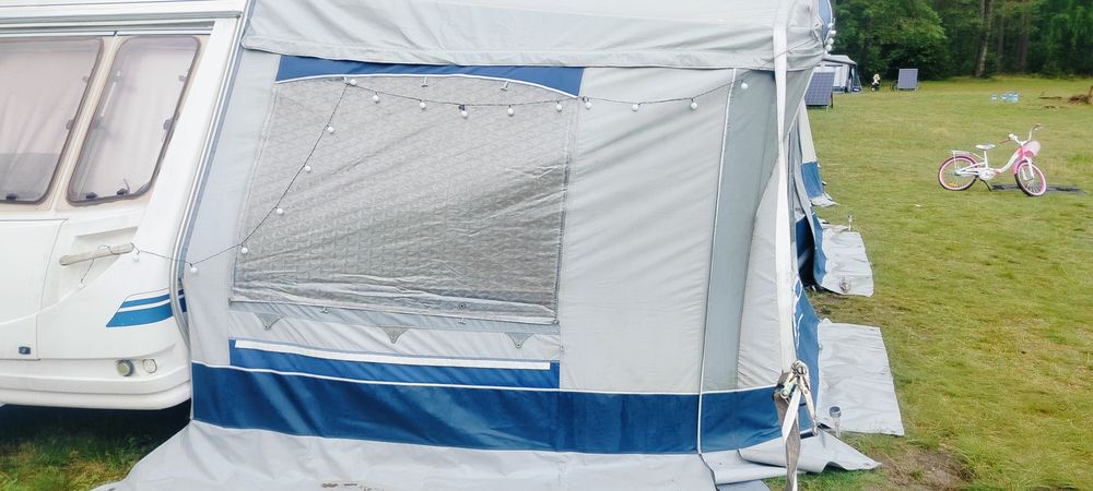 Przedsionek do przyczepy kempingowej DWT Zelte 1050cm