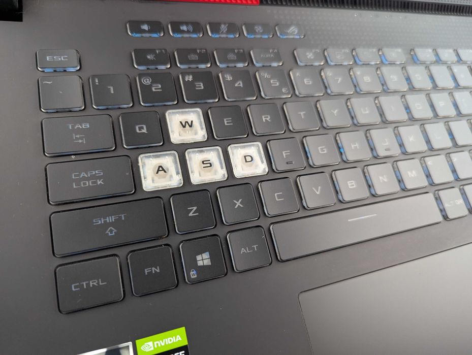 LAPTOP GAMINGOWY! Asus ROG Strix RTX3050 Ryzen 7 4800H 144hz KOMPUTER