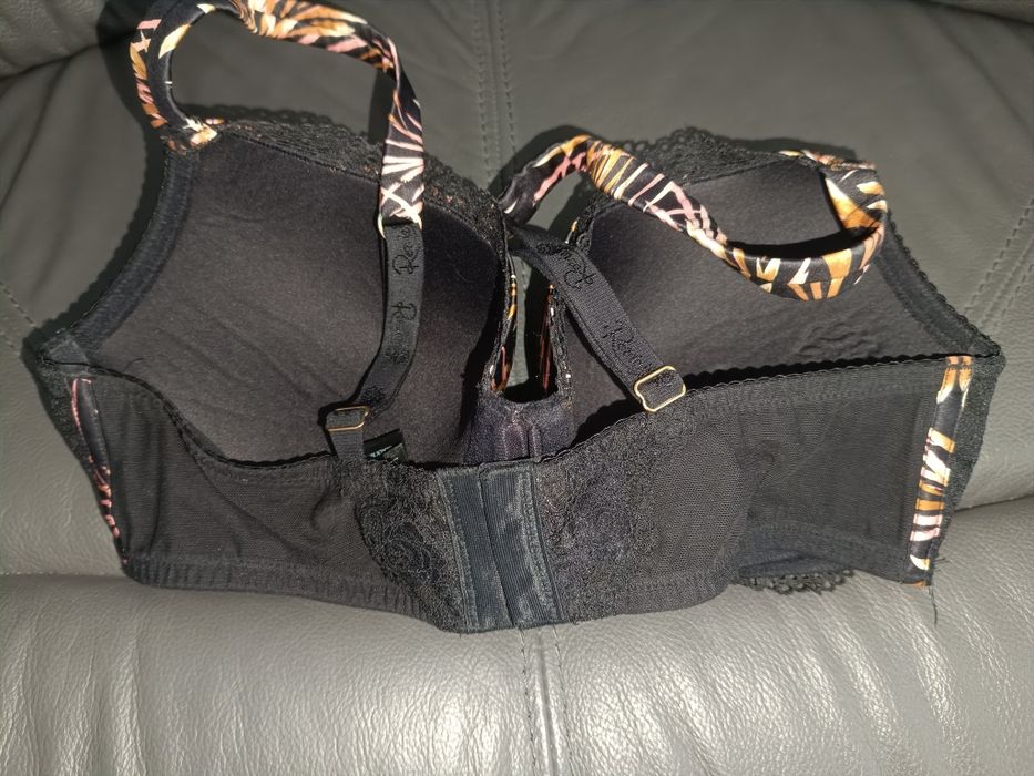 Biustonosz Marks&Spencer 80 C push up