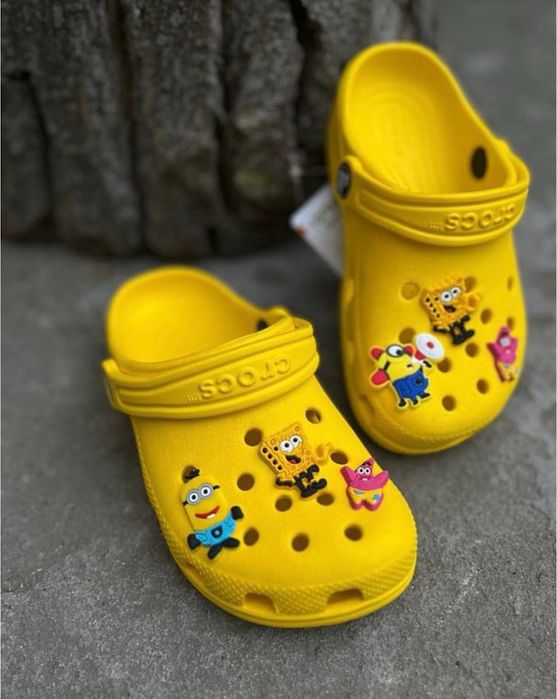Crocs kids classic крокси дитячі на дівчинку білі молочні рожеві бузок