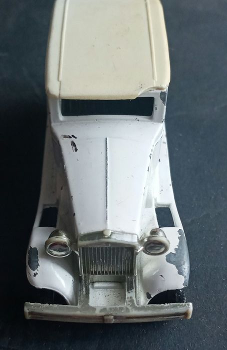 Машинка колекционная Lledo Rolls-Royce.