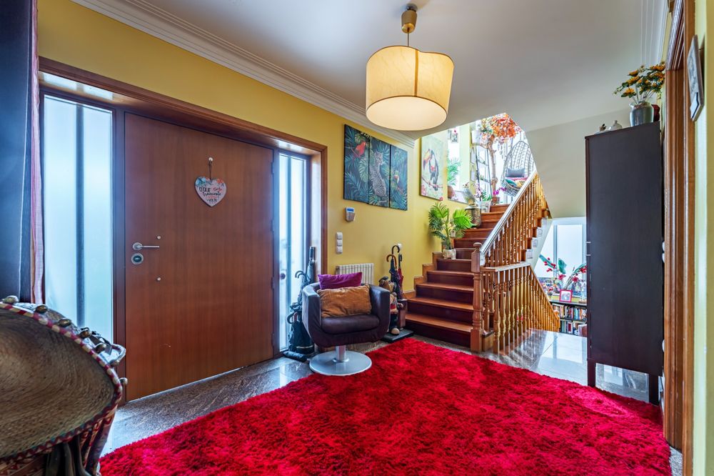 Moradia V4 3Frt 4 Pisos c/ Piscina Centro Leça da Palmeira