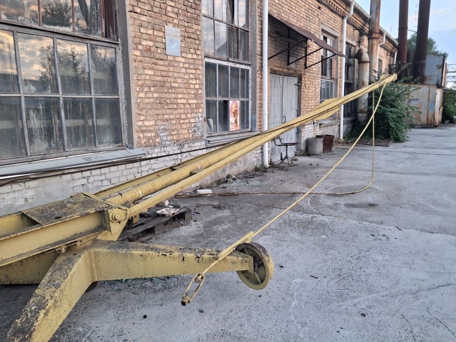 Кран піонер на 1т