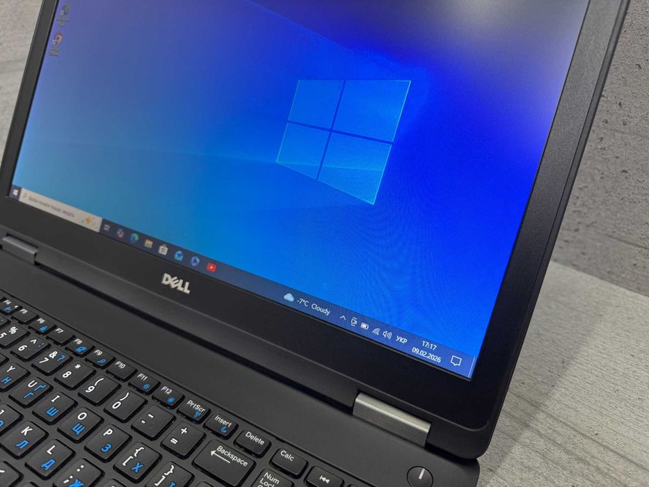 Стильний ноутбук Dell Precision 3510/i7-6700HQ/15.6” HD/250gb ssd