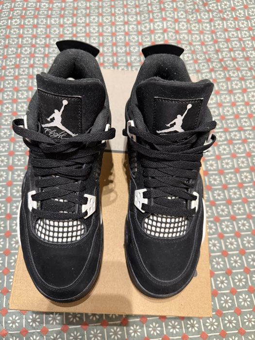 Jordan retro 4 Black/White
