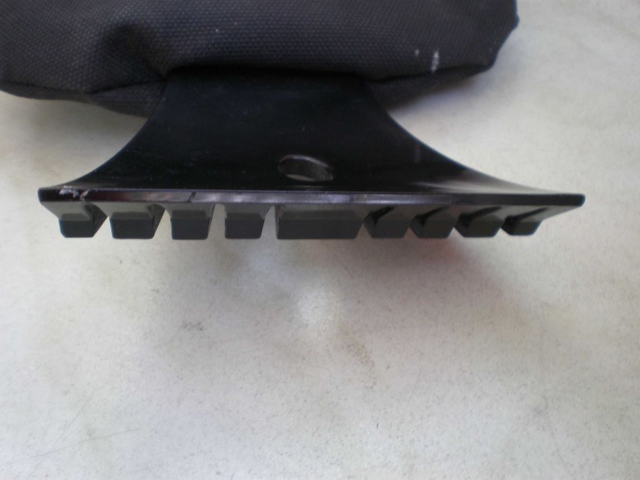 Автомобільний скребок для льоду з рукавичкою