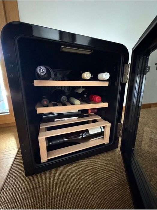 Garrafeira, winecooler refrigerador de vinho Create